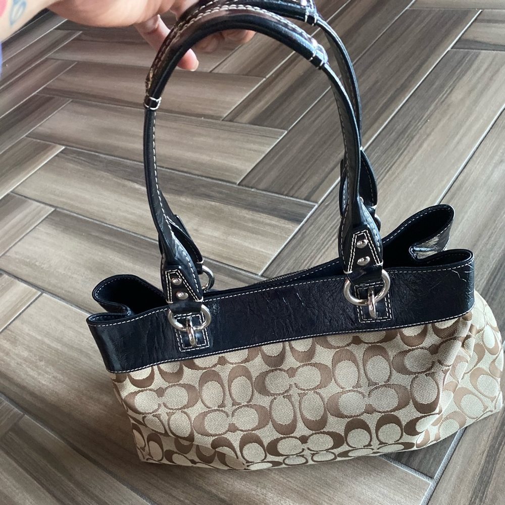 Coach Penelope Signature Shoulder Purse/handbag - Picture 8 of 16